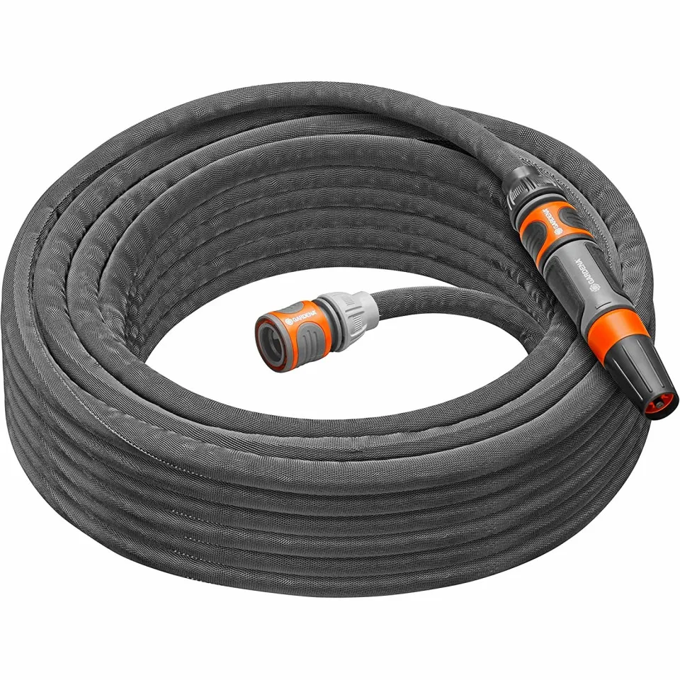 Baštensko crevo - tekstilno sa mlaznicom i spojnicama Liano Life 1/2" - 15m GARDENA