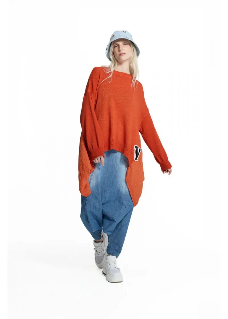 KNIT SWEATER