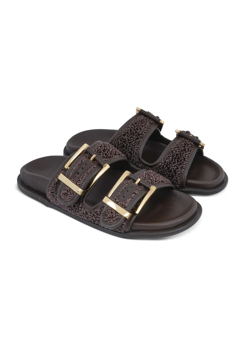SANDAL