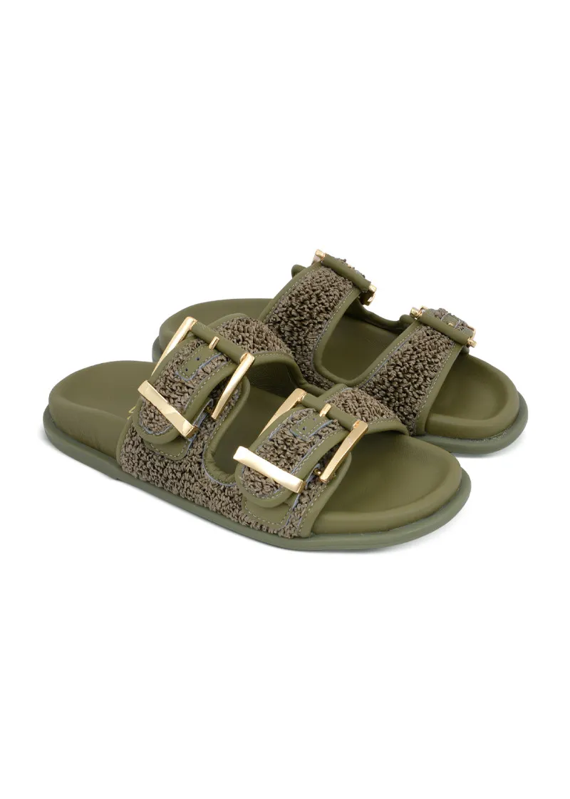 SANDAL
