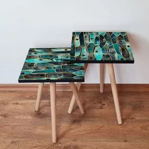 2Shp387 - Green Green
Gold
Black Nesting Table (2 Pieces)