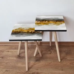 2Shp81 - Gold Gold
Black
White Nesting Table (2 Pieces)