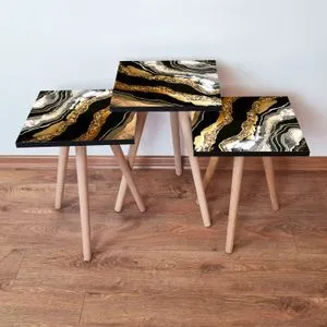 3Shp109 - Black Black
Gold
White Nesting Table (3 Pieces)