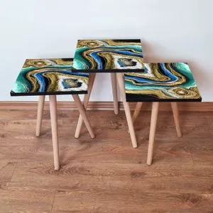 3Shp110 - Multicolor Multicolor Nesting Table (3 Pieces)