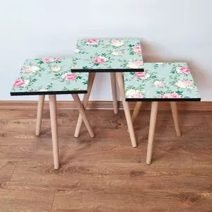 3Shp167 - Green Green
Pink
Cream Nesting Table (3 Pieces)