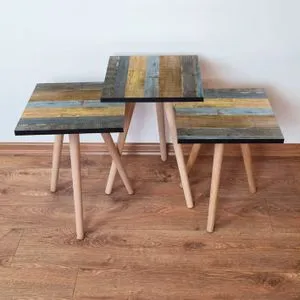 3Shp2 - Multicolor Multicolor Nesting Table (3 Pieces)