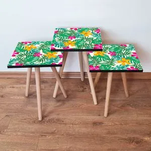 3Shp206 - Multicolor Multicolor Nesting Table (3 Pieces)