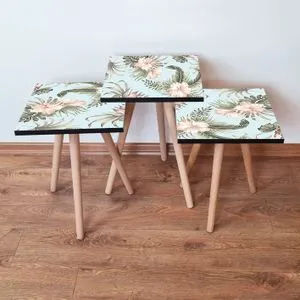 3Shp207 - Plavi, Roze i Zeleni Nesting Sto (3 komada)