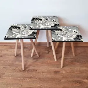 3Shp213 - Set Stolića za Kafu (3 Komada) u Beloj, Crnoj i Bež Boji