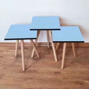 3Shp220 - Plavi i beli stočić za kafu (3 komada)