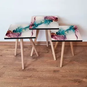 3Shp230 - Set Stolića za Kafu u Roze, Plavoj, Krem i Beloj Boji (3 Komada)