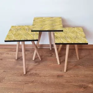 3Shp239 - Yellow Yellow
White Nesting Table (3 Pieces)