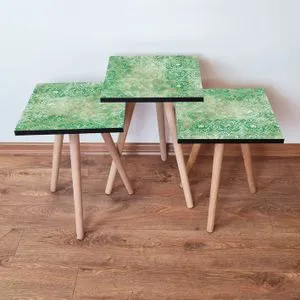 3Shp245 - Green Green
Gold
White Nesting Table (3 Pieces)