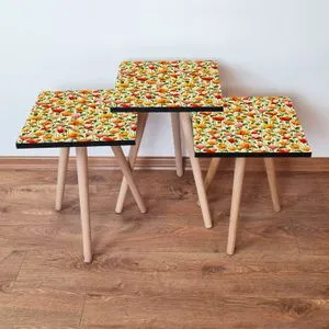 3Shp248 - Multicolor Multicolor Nesting Table (3 Pieces)