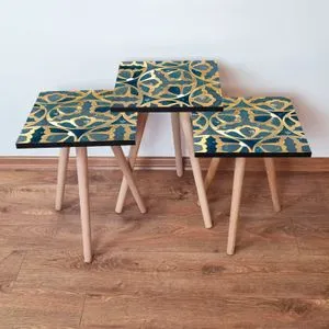 3Shp274 - Plavi zlatni stočić (3 komada)