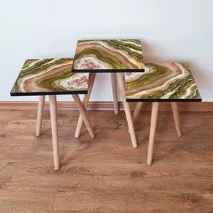 3Shp296 - Brown Brown
Beige
Gold Nesting Table (3 Pieces)