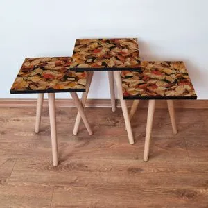 3Shp350 - Camel Camel
Brown
Claret Red Nesting Table (3 Pieces)