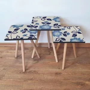 3Shp62 - Beige Beige
Navy Blue
Blue Nesting Table (3 Pieces)