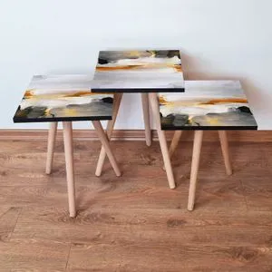 3Shp96 - Black Black
White
Orange Nesting Table (3 Pieces)