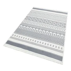 Ar 07 - Grey Grey
White Rug (80 x 150)