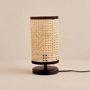 AYD-3442 Cream
Black Table Lamp