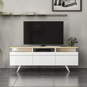 Berlin 150 - White Oak
White TV Stand