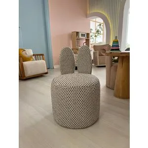 Bunny - Puantiye Black
White Wing Chair