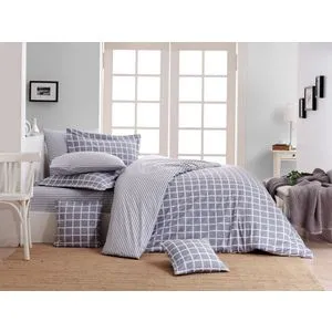 Classic Blue
White Ranforce Single Quilt Cover Set (DE)