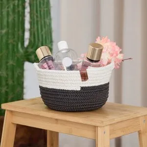 Coco24025 Black
White Basket