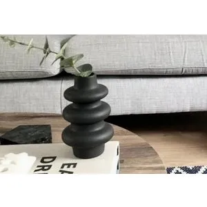CY0081 Black Vase