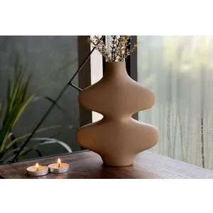 CY0096 Brown Vase