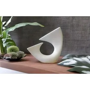 CY0172 White Vase