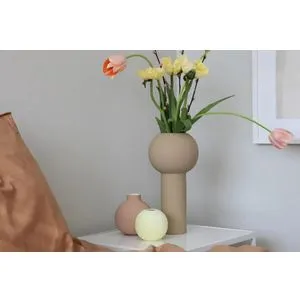 CY0218 Cream Vase