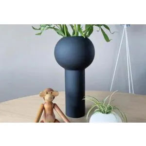 CY0222 Dark Blue Vase