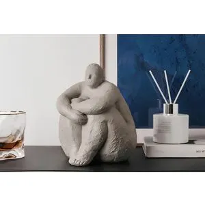 CY0393 Mink Decorative Object