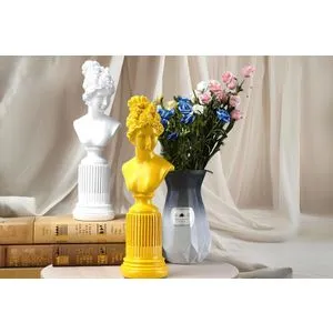 CY0428 Yellow
White Decorative Object Set (2 Pieces)
