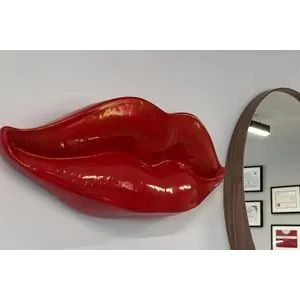 CY0467 Red Decorative Object