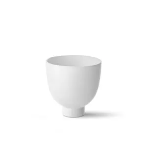 DKR0473 White Vase