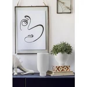 DKR0475 White Vase