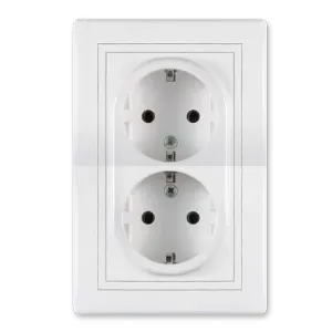 Dupla Utičnica Bela