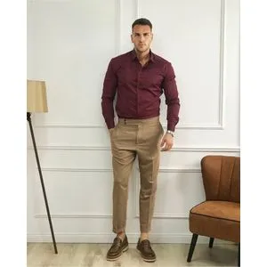Elegantne muške pantalone u braon boji