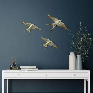 Flying Swallow - 1 Gold
White Decorative Wall Accessory