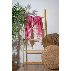 Fuksija Fouta - Novi Dijamant