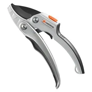Gardena vrtne makaze SMARTCUT