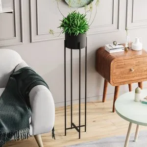 GED-024 Black Decorative Pot