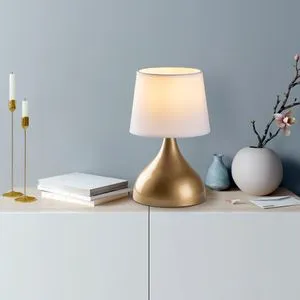 Gota - 15477 Gold
White Table Lamp