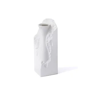 LCA0007 White Vase