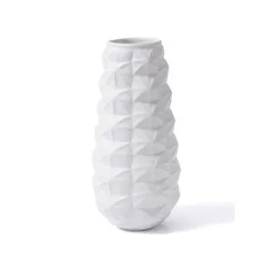 LCA0031 White Vase