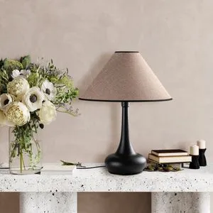 Luna - 15251 Light Brown
Black Table Lamp