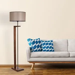 Menekşe Ceviz Ahšap Lambader sa Koničastim Abajurima